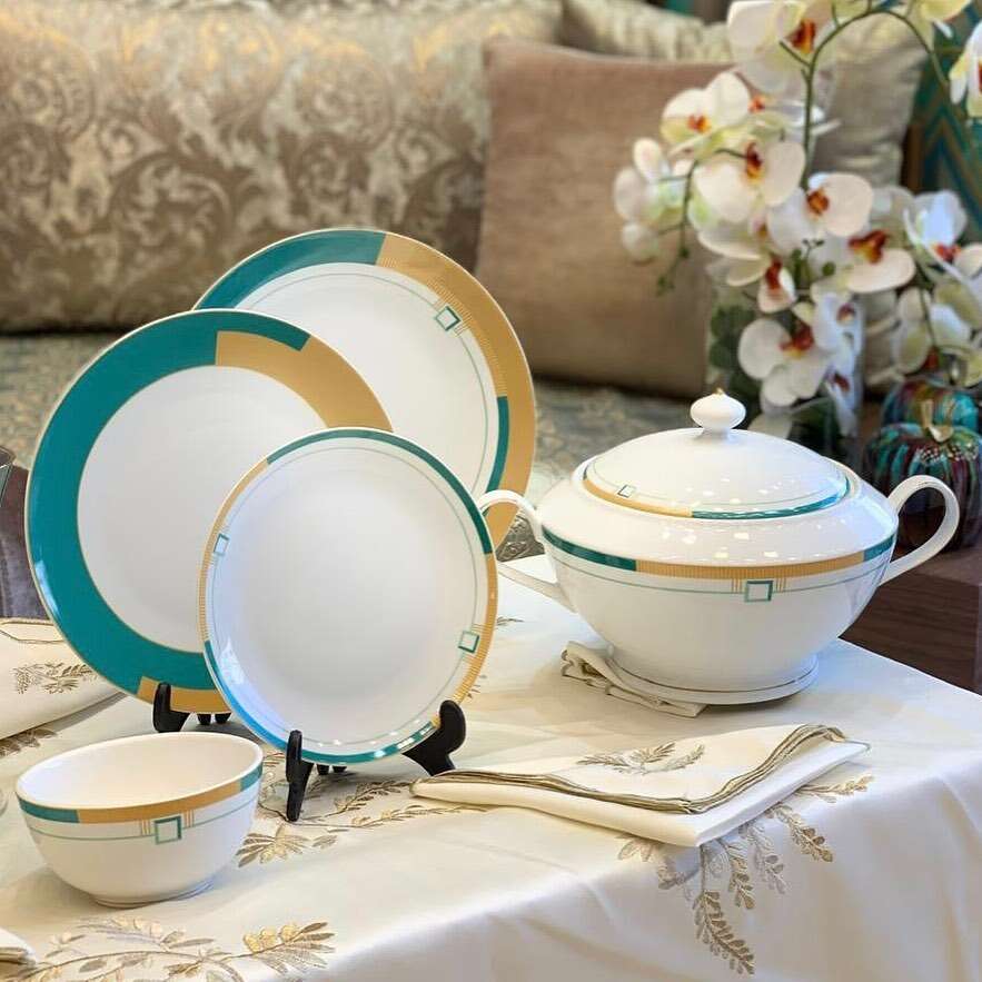 Service-de-table-25-pièces-assietes-soupiere-Maroc-Casablanca-Coucoumarket-multi-couleurs
