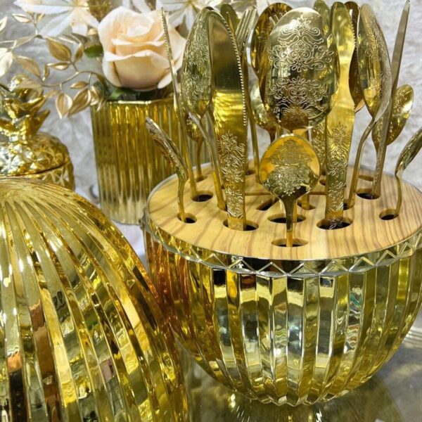 menagere-doree-24pcs-forme-oeuf-coucouMarket-Casablanca-Maroc