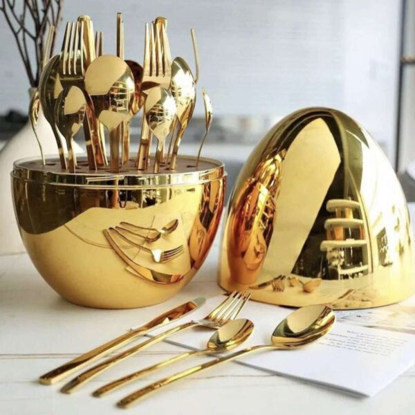 Ménagère-luxe-forme-œuf-24-pièces-Casablanca-Maroc