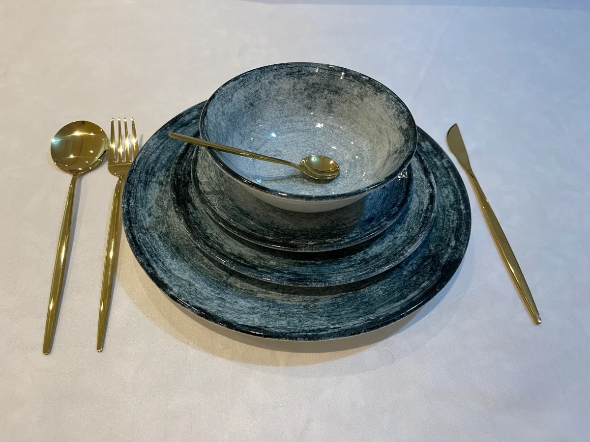 SERVICE-TABLE-28 PIECES-bleu-Casablanca-Maroc-Coucoumarket