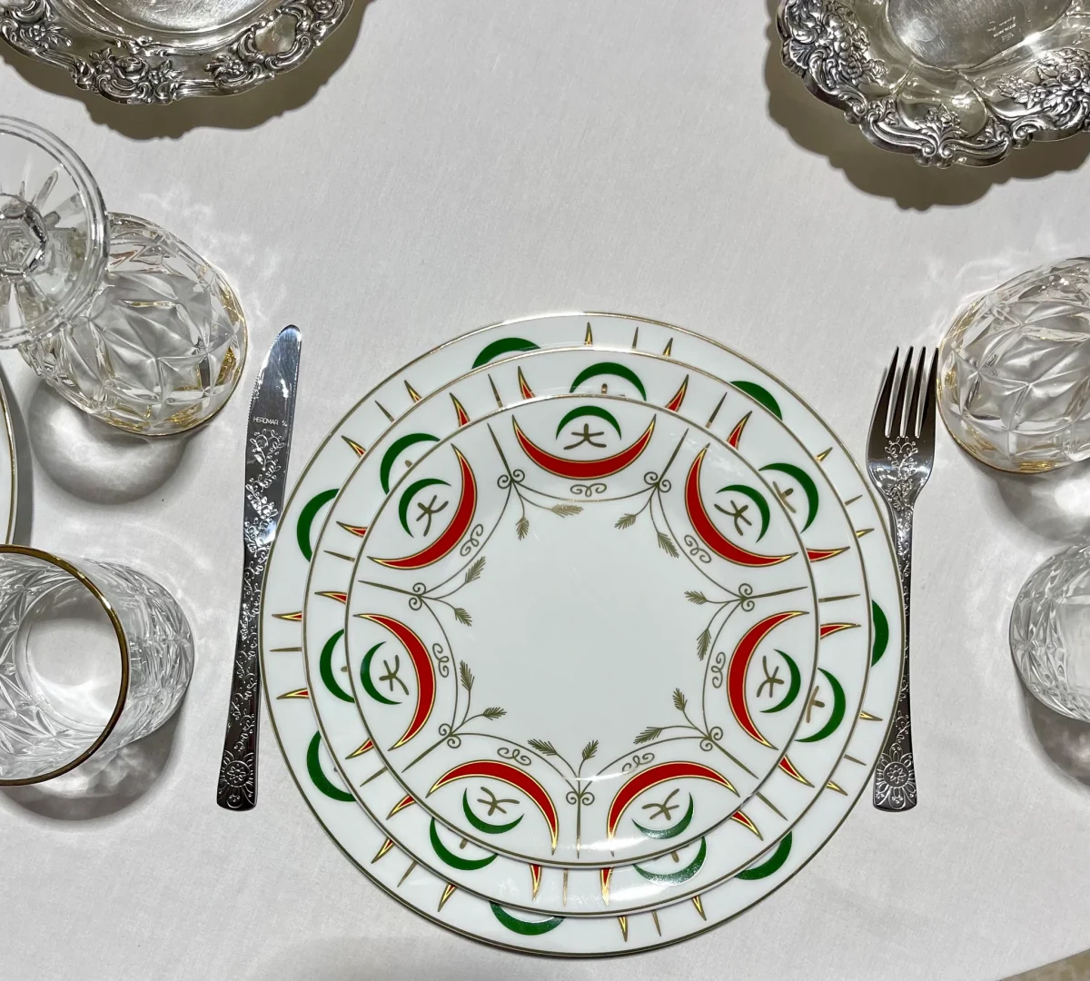 service-dassiettes-nejma-hlal-de-36-pieces-pour-12-personnes-casablanca-Maroc-coucouMarket