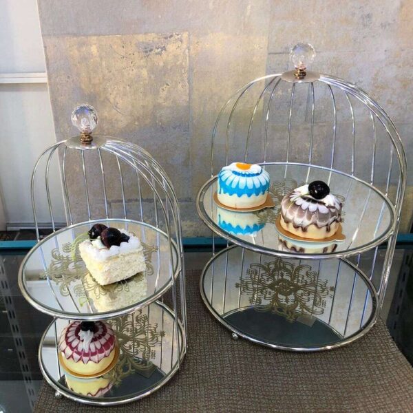 Présentoir-à-Gâteaux-et-Desserts-en-Métal-et-Miroir-en-Verre-Casablanca-Maroc