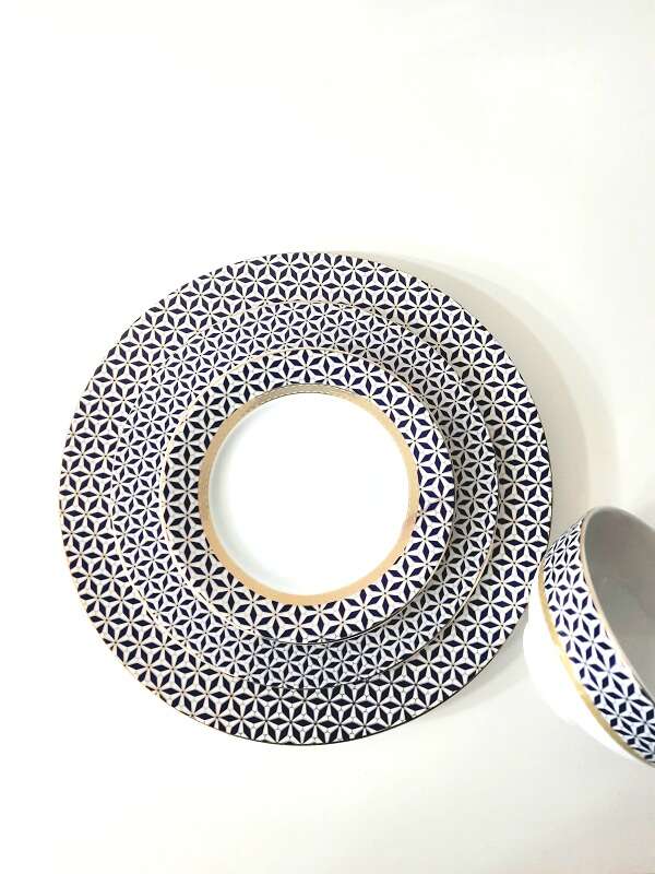 Service-porcelaine-Blueshire-de-24-pièces-Bleu-blanc-prix-Casablanca-Maroc-coucouMarket