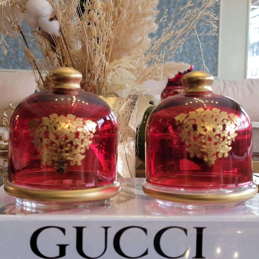 Cloche-colorée-royale-par-pièce-rouge-Casablanca-Maroc-coucouMarket