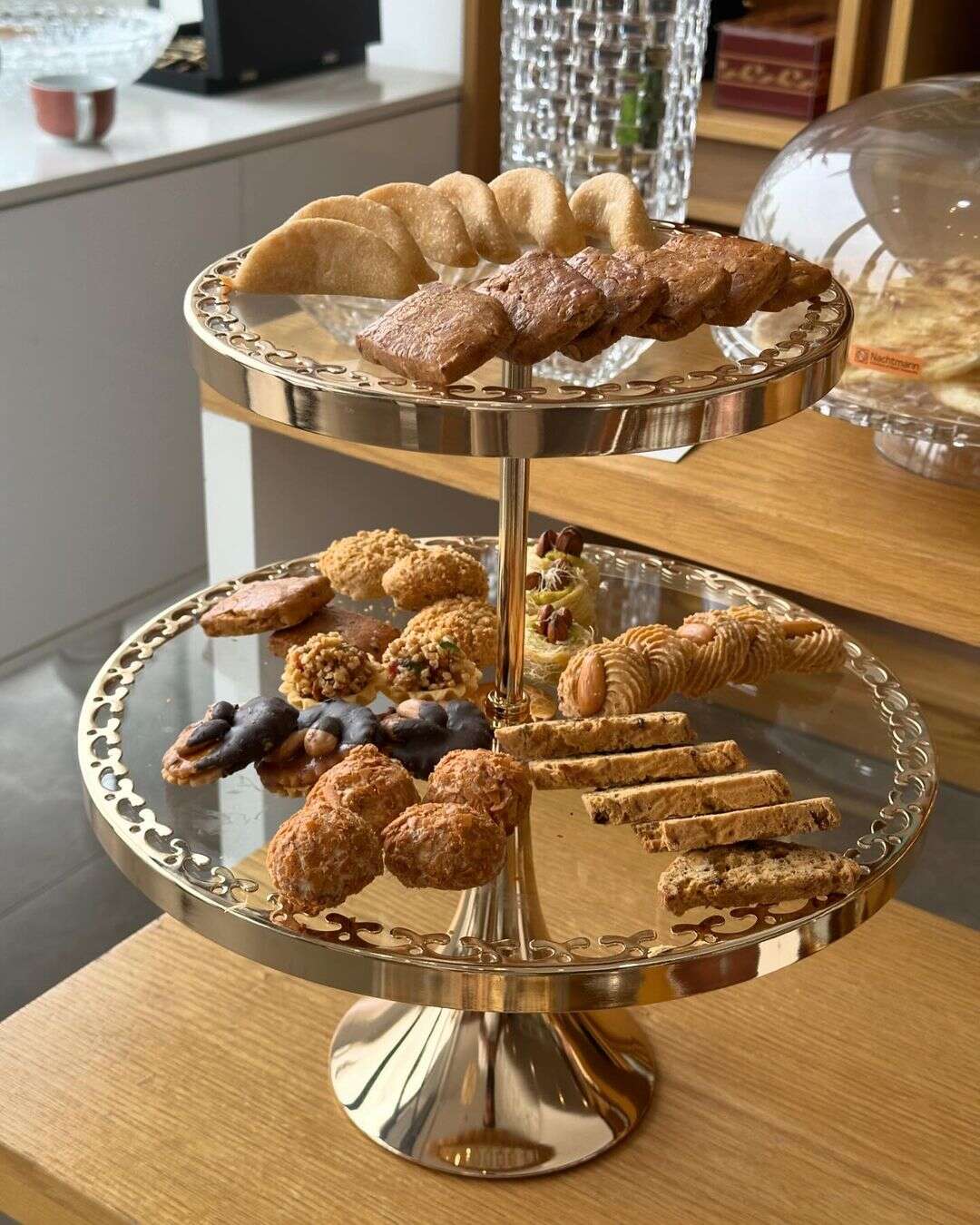 Présentoir-à-gâteaux-en-miroir-à-2-niveaux-Doré-prix-promo-Casablanca-Maroc-coucouMarketa