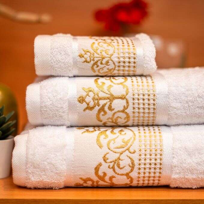 Ensemble-de-Serviettes-Royal-de-3-Pièces-vert-salle-bain-prix-maison-Casablanca-Maroc-coucouMarket