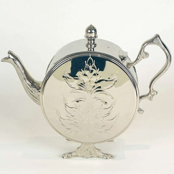 Théière-artisanale-marocaine-de-Fès-argentée-prix-Casablanca-Maroc-coucouMarket