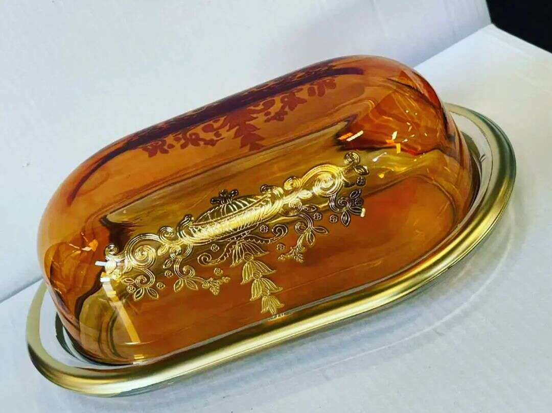 Beurrier-royale-colorée-orange-et-rectangulaire-par-unité-Casablanca-Maroc-coucouMarket