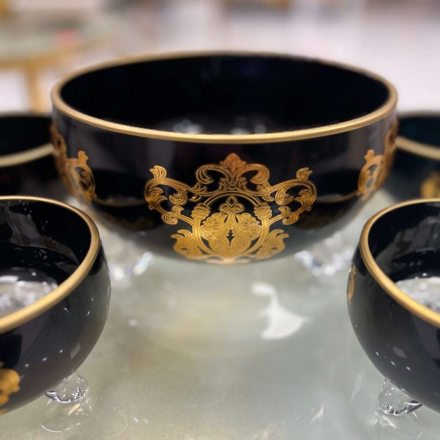 ensemble-de-saladier-motif-princesse-de-7-pièces-en-cristal-Italie-noir-Maroc-Casablanca