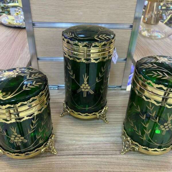 Trio-de-bonbonniere-de-luxe-en-cuivre-et-cristal-vert-prix-Casablanca-Maroc-coucouMarket