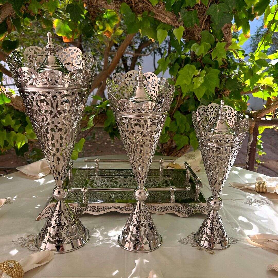 MBIKHRA-artisanal-de-luxe-en-cuivre-Argenté-prix-Casablanca-Maroc-coucouMarket