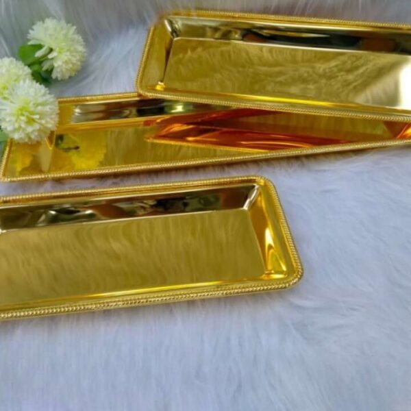 Plateau-à-gâteau-rectangulaire-en-inox-dorée-PRIX-promo-casablanca-maroc-coucouMarket