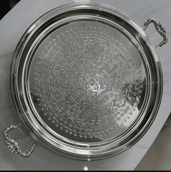 plateau-marocain-artisanal-rond-Argentée-prix-Casablanca-Maroc-coucouMarket