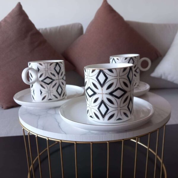 ensemble-de-6-tasses-a-cafe-expresso-motifs-geometriques-prix-Casablanca-Maroc-coucouMarket