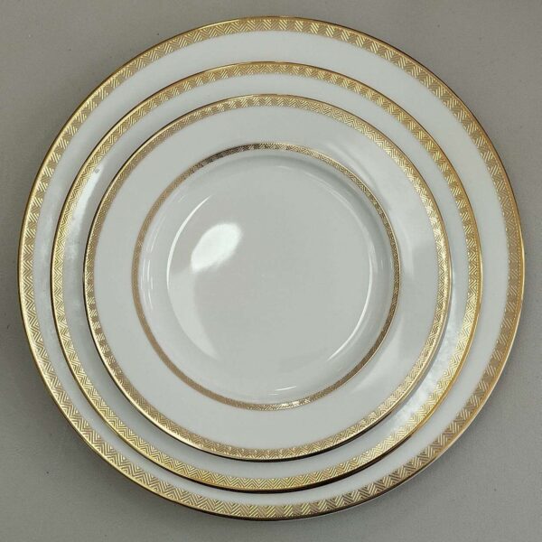 ensemble-dassiettes-en-porcelaine-doree-36-pieces-PRIX-casablanca-maroc-coucouMarket