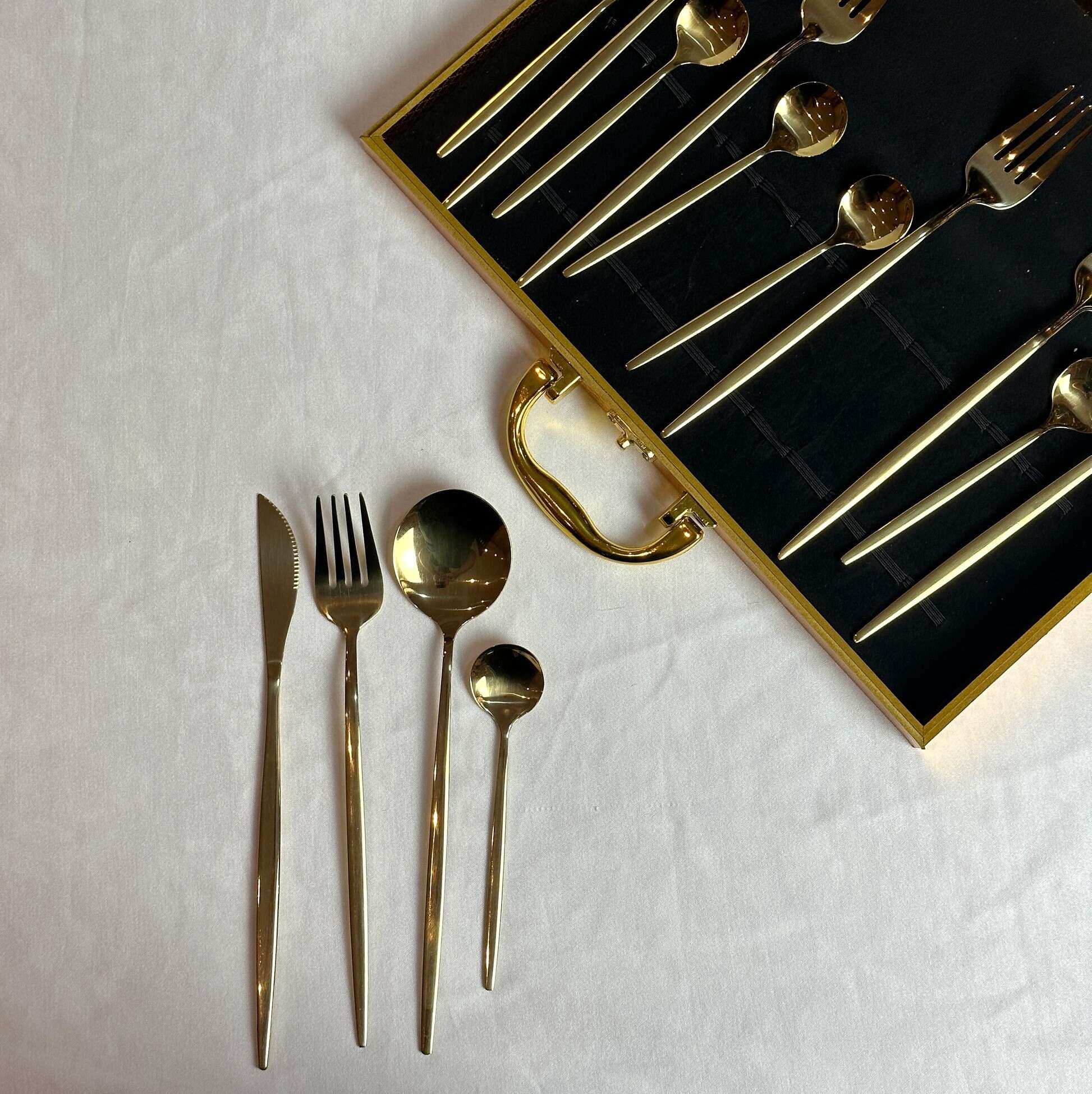 menagere-de-24-pieces-en-dorée-prix-promo--Casablanca-Maroc-coucoumarket