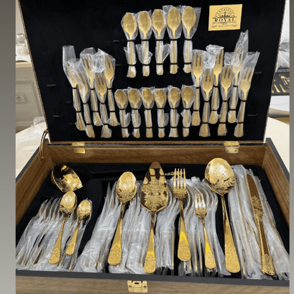 Ménagère-de-75-pièces-en-inox-18/10-avec-une-manette-Dorée-prix-promo--Casablanca-Maroc-coucoumarket