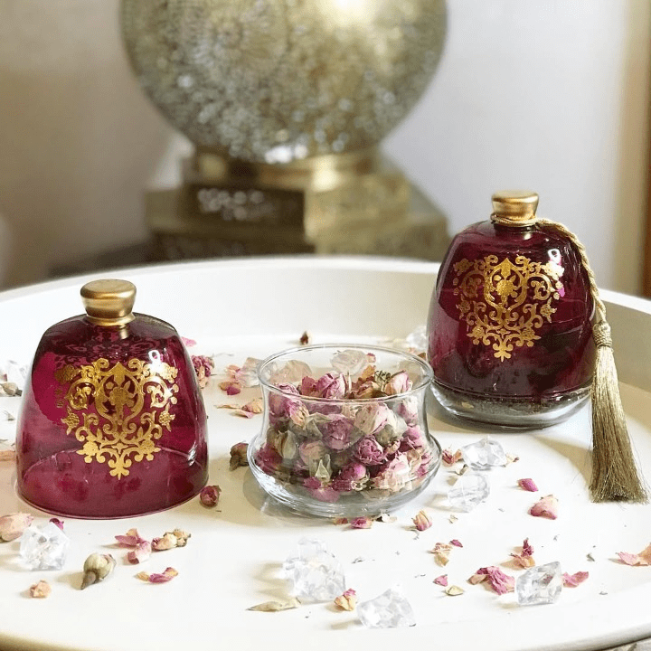 Cloche-colorée-royale-amira-par-pièce-multi-couleurs-rouge-transparent-Casablanca-Maroc-coucouMarket