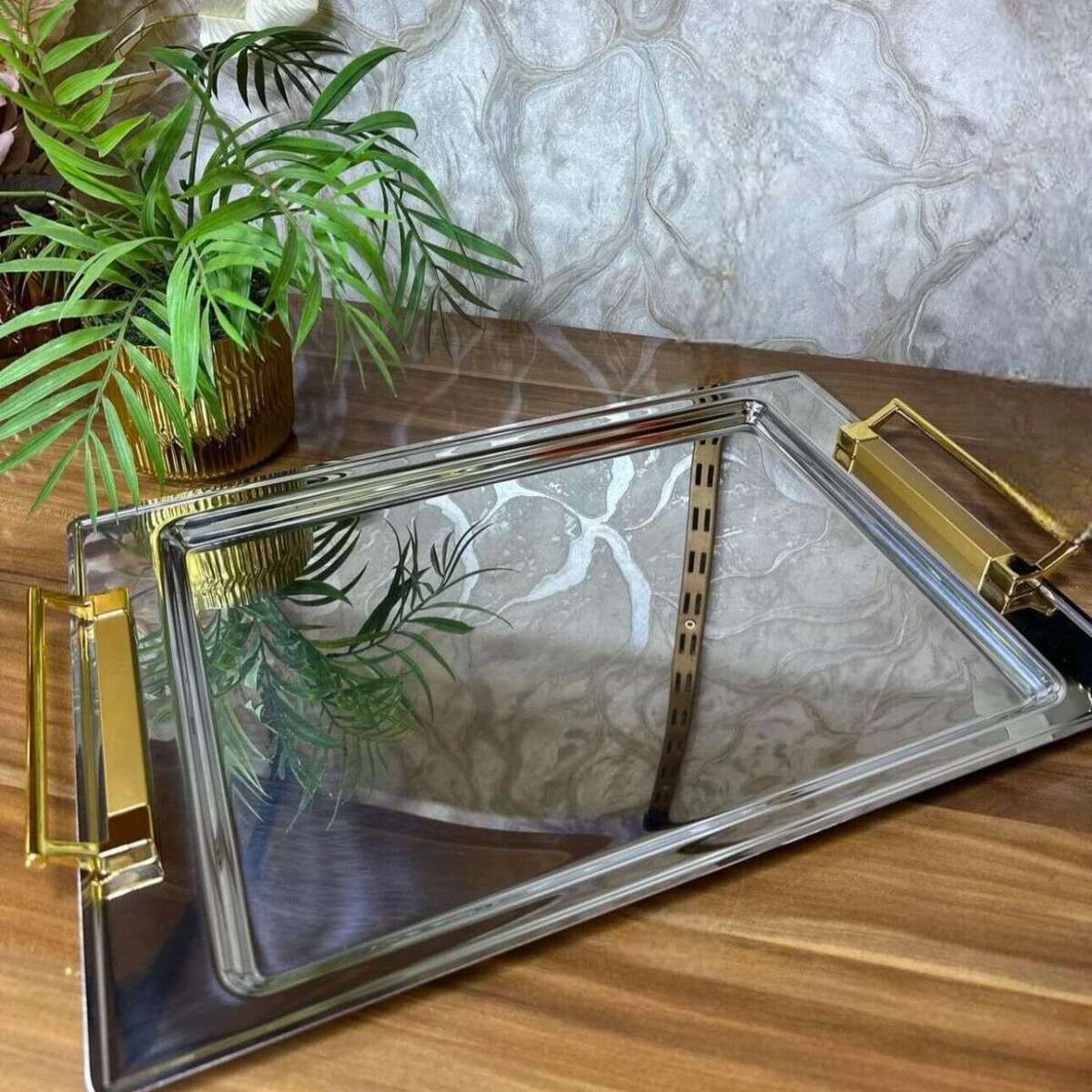 plateau-rectangulaire-argente-avec-manches-anneaux-doree-prix-Casablanca-Maroc-coucouMarket plateau-rectangulaire-argente-avec-manches-anneaux-doree-prix-Casablanca-Maroc-coucouMarket