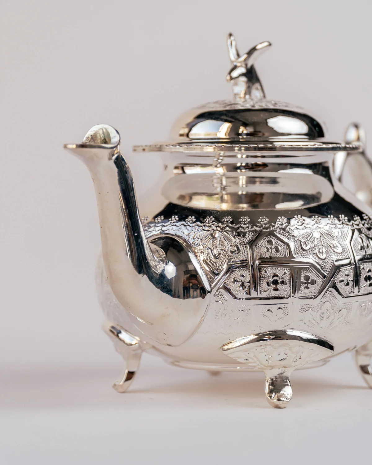 theiere-manchester-de-fes-en-cuivre-argente-Prix-Casablanca-Maroc-coucouMarket