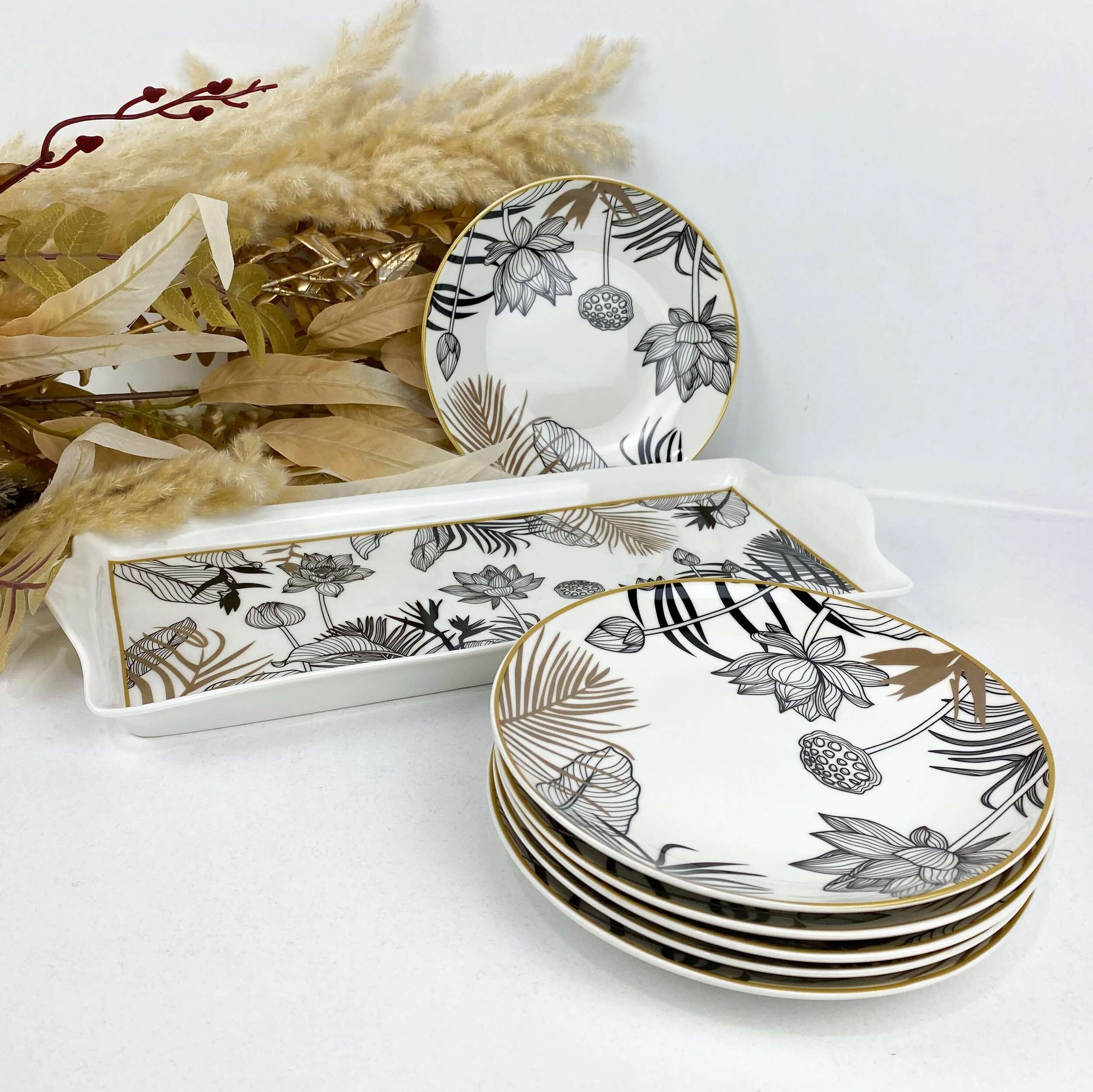 set-de-7-pieces-a-gateau-Collection-Botanique-Noir-Or-Prix-Casablanca-Maroc-coucouMarket