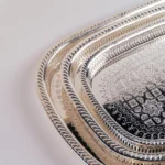 plateau-artisanal-rectangulaire-sweets-de-fes-grave-a-la-main-argente-Prix-Casablanca-Maroc-coucouMarket-Prix-Casablanca-Maroc-coucouMarket