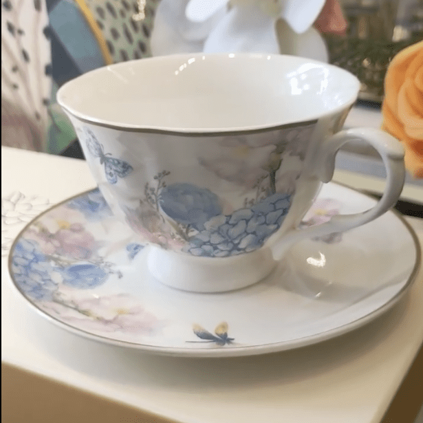 pack-de-6-tasses-a-cafe-au-lait-Motifs-Fleurs-et-Papillon-Prix-Casablanca-Maroc-coucouMarket