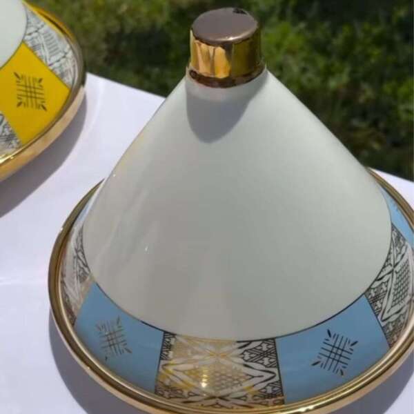 tajine-marocain-beldi-par-unite-Bleu-Prix-Casablanca-Maroc-coucouMarket