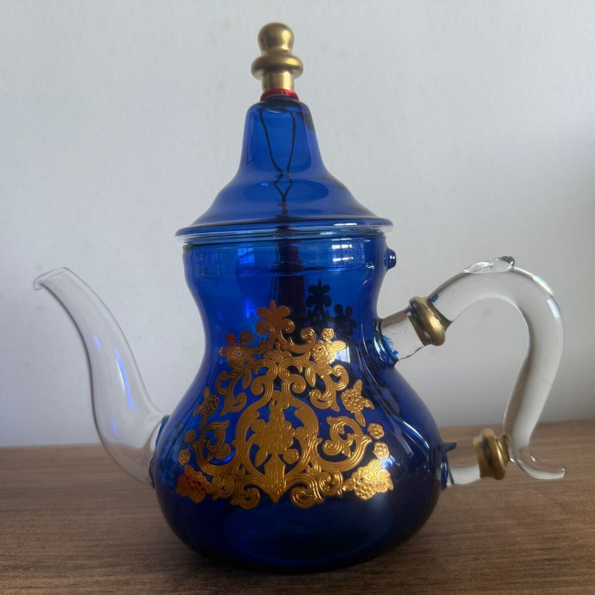 theiere-marocaine-royale-en-verre-resistante-a-la-chaleur-bleu-prix-Casablanca-Maroc-coucouMarket-Fes-Rabat