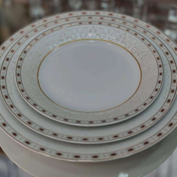 SService-d'assiettes-en-porcelaine-Kominor-36 pièces-prix-Casablanca-maroc-CoucouMarketervice-d'assiettes-en-porcelaine-Kominor-36 pièces-prix-Casablanca-maroc-CoucouMarket