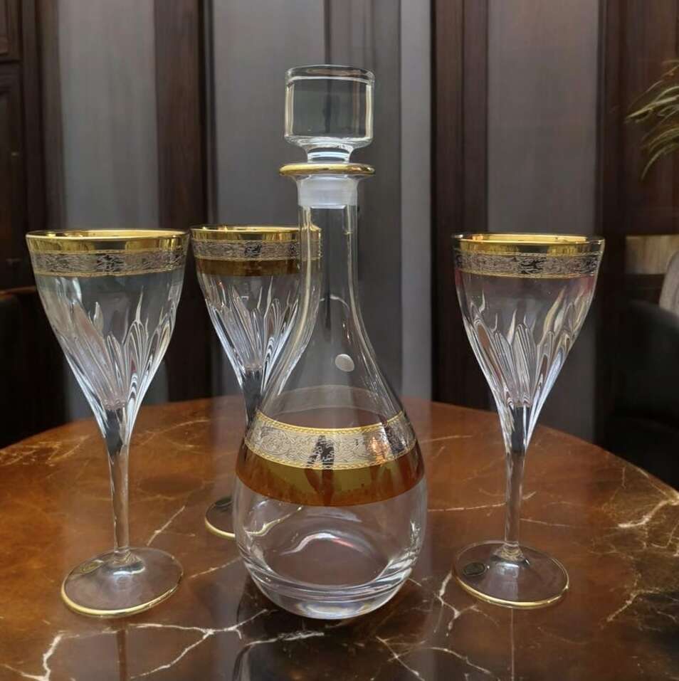 Carafe-en-cristal-avec-6-verres-à-pied-Made-In-Italy-prix-Maroc-promo-Casablanca-coucouMarket