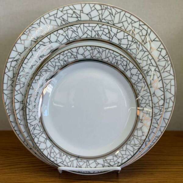 Service-d'Assiettes-36-Pièces-Motif-Géométrique-prix-Casablanca-Maroc-coucouMarket