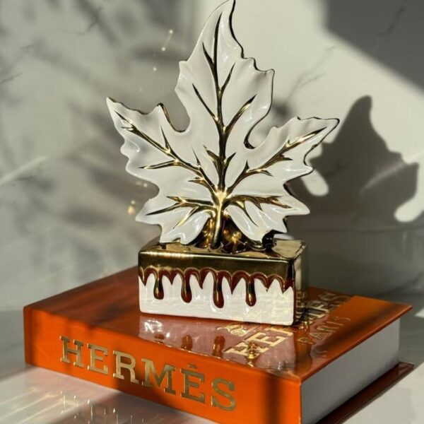 ornement-décoratif-en-forme-de-feuille-dorée-et-blanche-prix-Casablanca-Maroc-coucouMarket