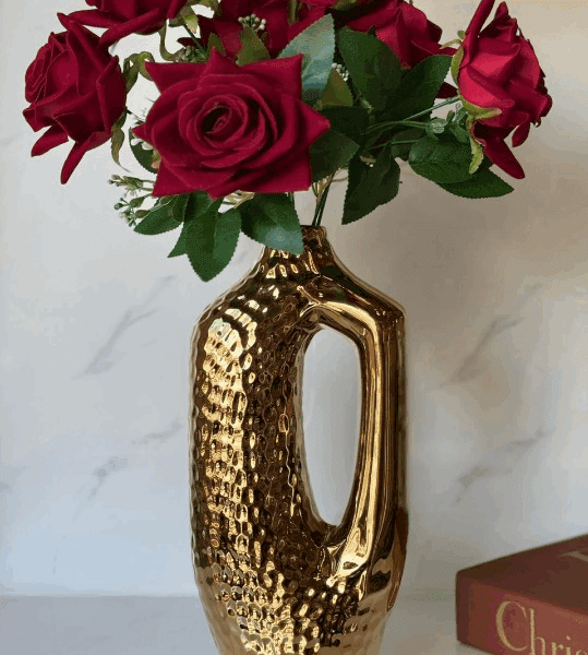 vase-en-ceramique-martelee-avec-poignee-ajouree-dore-prix-Casablanca-Maroc-coucouMarket