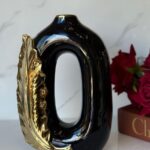 Vase-décoratif-Noir brillant-et-feuille-dorée-prix-Casablanca-Maroc-coucouMarket