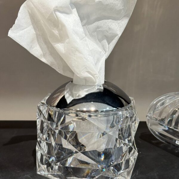 Boîte-à-Mouchoirs-en-Acrylique-Transparent-Couvercle-Chromé-PRIX-promo-casablanca-maroc-coucouMarket