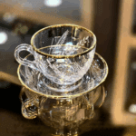 Ensemble-de-6-Tasses-et-Sous-Tasses-en-Cristal-Gravé-et-Doré-Prix-Casablanca-Maroc-coucouMarket-Fès-Rabat