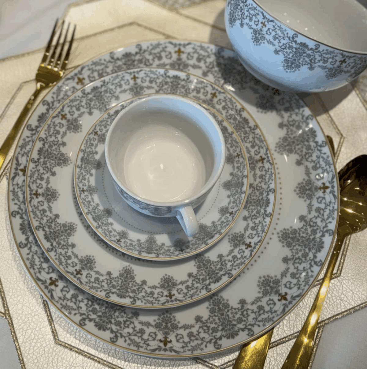 Service-de-Table-Royal-38 Pièces-Motif-Argent-&-Or-PRIX-promo-casablanca-maroc-coucouMarket-Rabat-Fes-Marrakech-Tanger