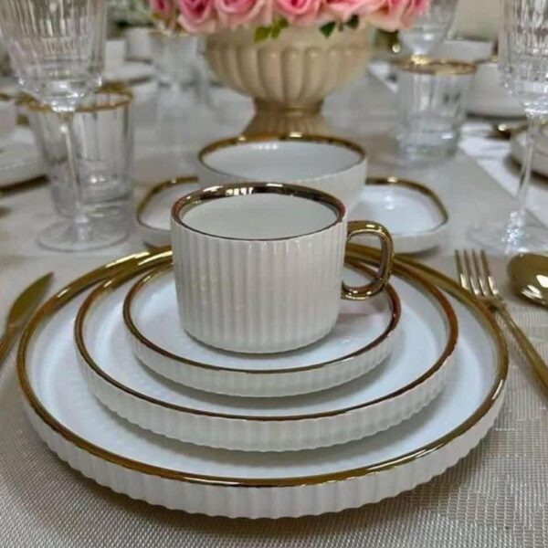 Service-de-Table-Prestige-Royal-en-Porcelaine-Fine-38-Pièces-Élégance-Artisanale-PRIX-promo-casablanca-maroc-coucouMarket-Rabat-Fes-Marrakech-Tanger