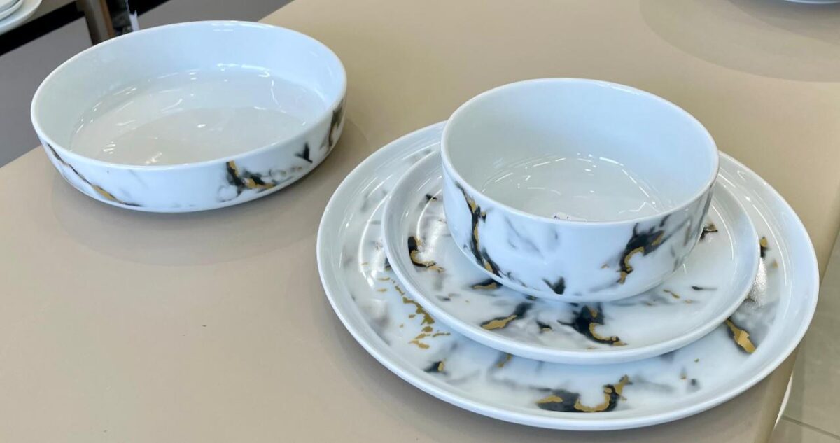 Service-de-Table-Royalty-Porcelain-Quarie-effet-marbre-PRIX-promo-casablanca-maroc-coucouMarket-Rabat-Fes-Marrakech-Tanger
