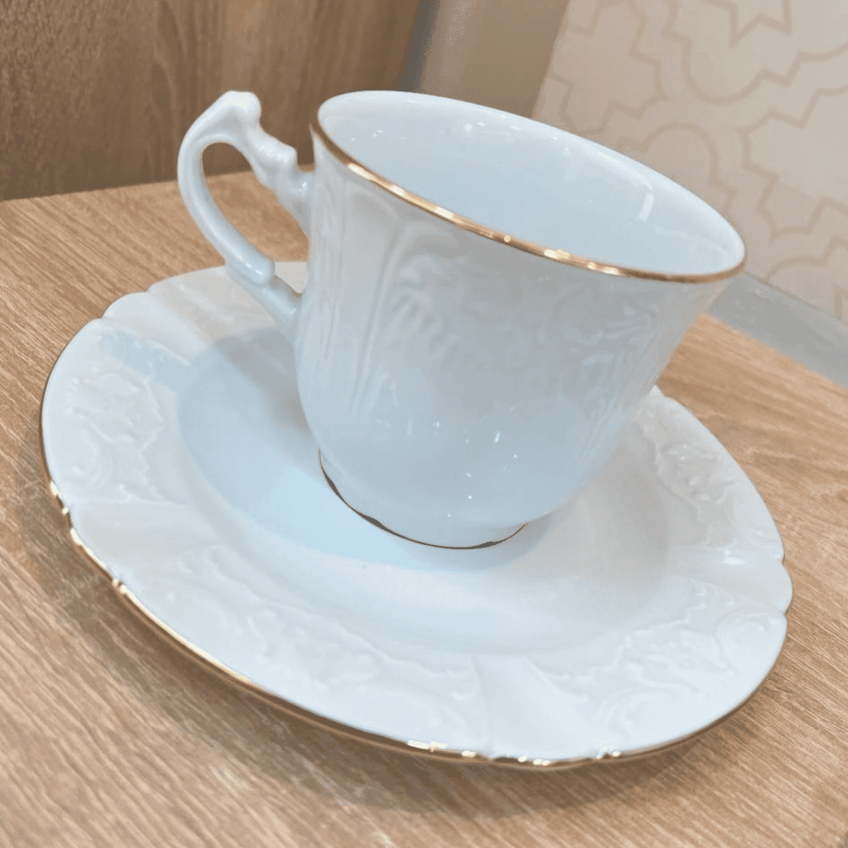 Service-de-Table-74 Pièces-Marry-Antoinette-en-Porcelaine-Gold-tasses-café-sous-tasse-PRIX-promo-casablanca-maroc-coucouMarket-Rabat-Fes-Marrakech-Tanger