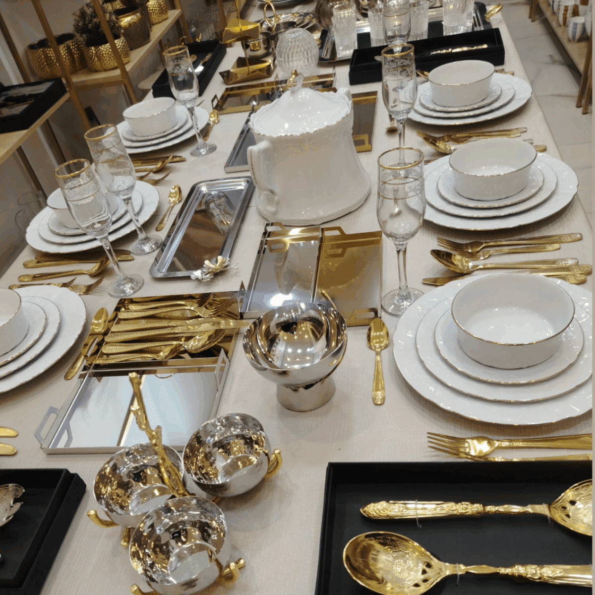Service-de-Table-Festonné-en-Gold-74-Pièces-PRIX-promo-casablanca-maroc-coucouMarket-Rabat-Fes-Marrakech-Tanger